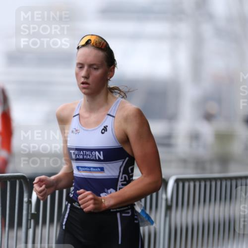 16.08.2026 - KN Förde Triathlon 2026 Antke Förster http://msf.ph/oto/9993091 16.08.2026 09:57:58 Laufen  meine-sportfotos.de