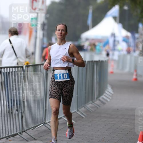 16.08.2026 - KN Förde Triathlon 2026 Antke Förster http://msf.ph/oto/9993179 16.08.2026 10:04:25 Laufen  meine-sportfotos.de