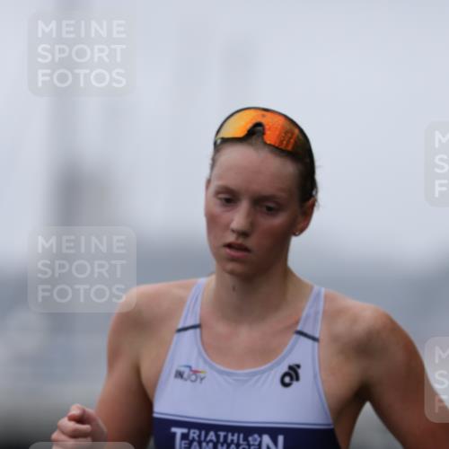 16.08.2026 - KN Förde Triathlon 2026 Antke Förster http://msf.ph/oto/9993197 16.08.2026 10:04:55 Laufen  meine-sportfotos.de