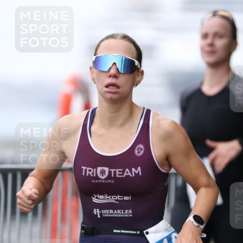 16.08.2026 - KN Förde Triathlon 2026 Antke Förster http://msf.ph/oto/9993210 16.08.2026 10:05:14 Laufen  meine-sportfotos.de