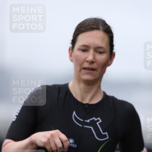 16.08.2026 - KN Förde Triathlon 2026 Antke Förster http://msf.ph/oto/9993224 16.08.2026 10:05:31 Laufen  meine-sportfotos.de