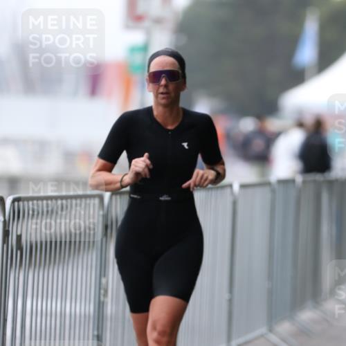 16.08.2026 - KN Förde Triathlon 2026 Antke Förster http://msf.ph/oto/9993228 16.08.2026 10:05:58 Laufen  meine-sportfotos.de