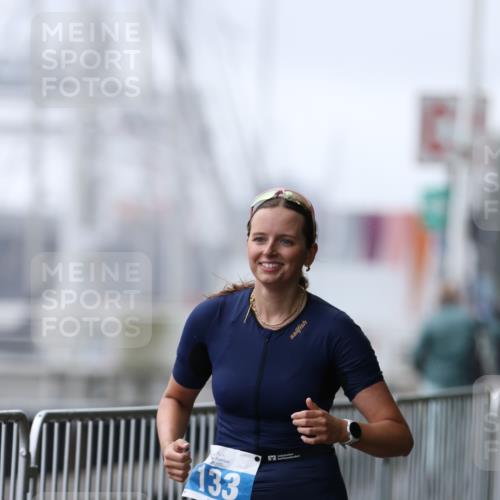 16.08.2026 - KN Förde Triathlon 2026 Antke Förster http://msf.ph/oto/9993268 16.08.2026 10:07:07 Laufen  meine-sportfotos.de