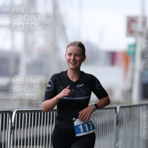 16.08.2026 - KN Förde Triathlon 2026 Antke Förster http://msf.ph/oto/9993298 16.08.2026 10:07:49 Laufen  meine-sportfotos.de