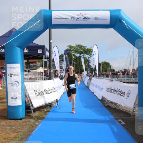 16.08.2026 - KN Förde Triathlon 2026 Markus Tischler http://msf.ph/oto/9993314 16.08.2026 10:38:42 Ziel 200, 200 meine-sportfotos.de