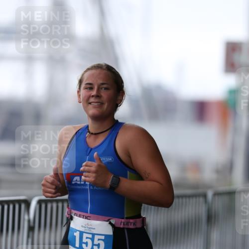 16.08.2026 - KN Förde Triathlon 2026 Antke Förster http://msf.ph/oto/9993382 16.08.2026 10:10:05 Laufen  meine-sportfotos.de