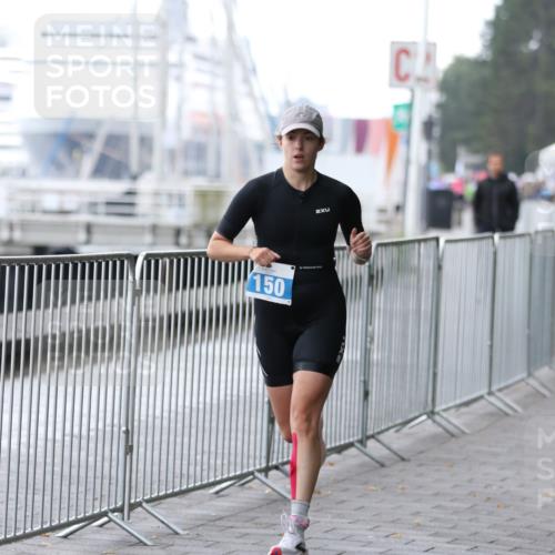 16.08.2026 - KN Förde Triathlon 2026 Antke Förster http://msf.ph/oto/9993450 16.08.2026 10:11:20 Laufen  meine-sportfotos.de