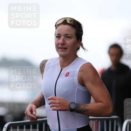 16.08.2026 - KN Förde Triathlon 2026 Antke Förster http://msf.ph/oto/9993474 16.08.2026 10:11:42 Laufen  meine-sportfotos.de