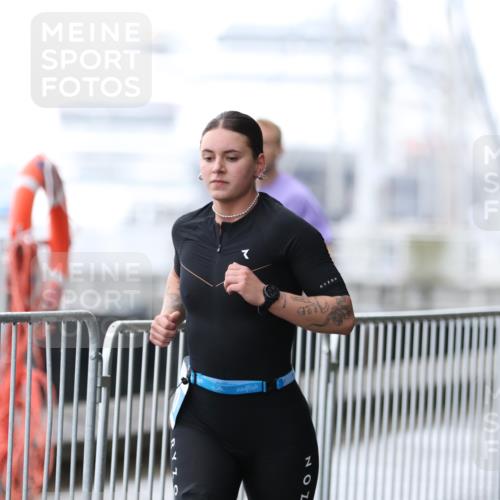 16.08.2026 - KN Förde Triathlon 2026 Antke Förster http://msf.ph/oto/9993482 16.08.2026 10:11:58 Laufen  meine-sportfotos.de