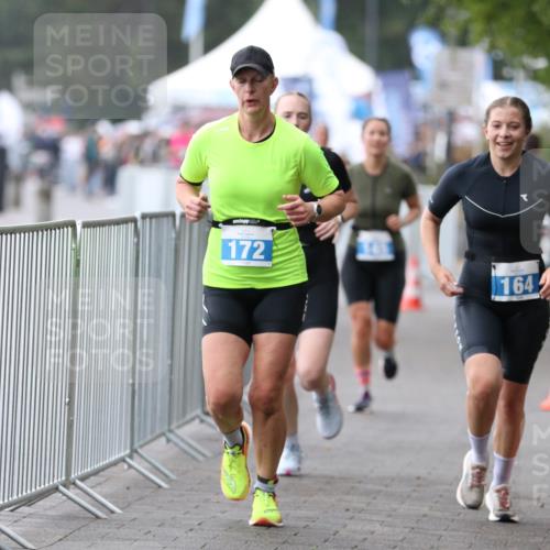 16.08.2026 - KN Förde Triathlon 2026 Antke Förster http://msf.ph/oto/9993534 16.08.2026 10:13:24 Laufen  meine-sportfotos.de