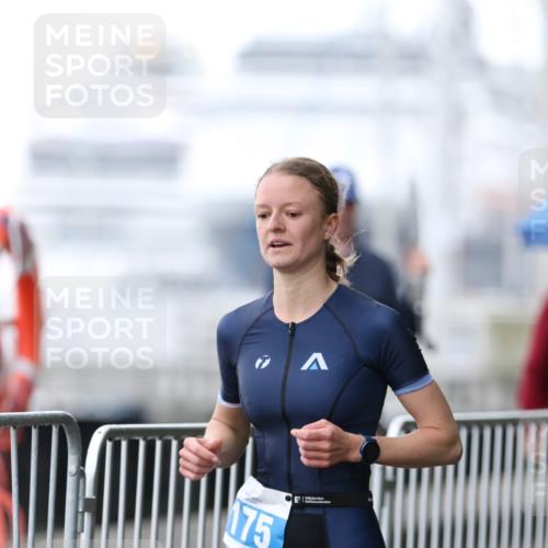 16.08.2026 - KN Förde Triathlon 2026 Antke Förster http://msf.ph/oto/9993584 16.08.2026 10:14:46 Laufen  meine-sportfotos.de