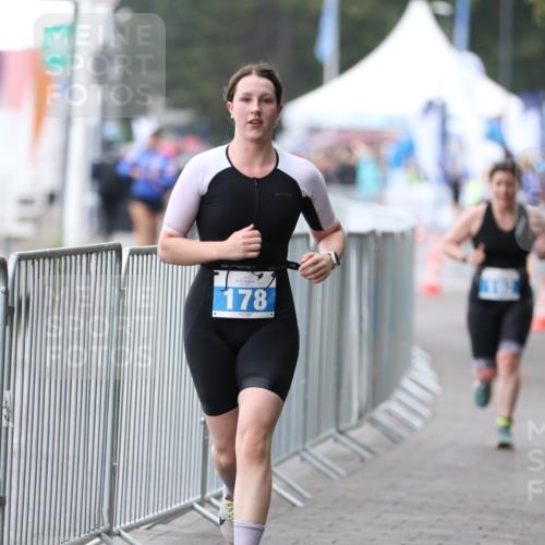 16.08.2026 - KN Förde Triathlon 2026 Antke Förster http://msf.ph/oto/9993590 16.08.2026 10:14:52 Laufen  meine-sportfotos.de
