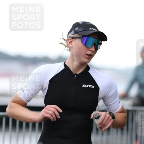 16.08.2026 - KN Förde Triathlon 2026 Antke Förster http://msf.ph/oto/9993624 16.08.2026 10:15:49 Laufen  meine-sportfotos.de