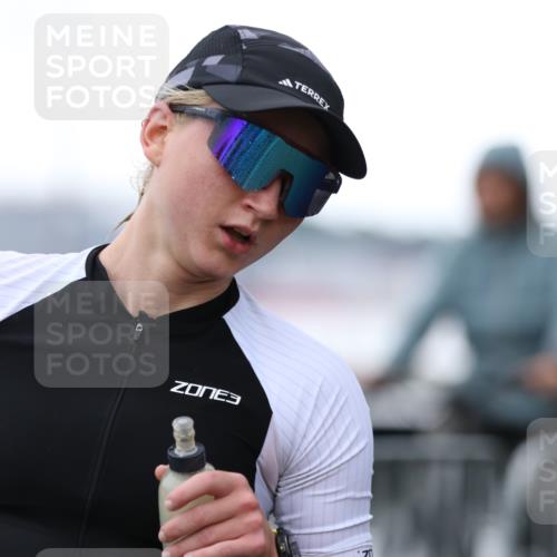 16.08.2026 - KN Förde Triathlon 2026 Antke Förster http://msf.ph/oto/9993625 16.08.2026 10:15:50 Laufen  meine-sportfotos.de