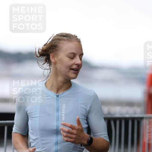 16.08.2026 - KN Förde Triathlon 2026 Antke Förster http://msf.ph/oto/9993657 16.08.2026 10:16:35 Laufen  meine-sportfotos.de