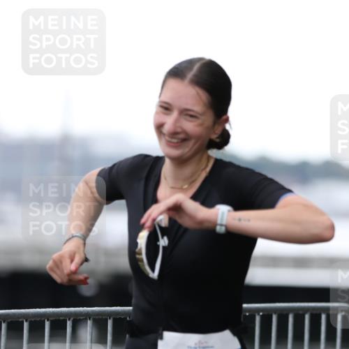 16.08.2026 - KN Förde Triathlon 2026 Antke Förster http://msf.ph/oto/9993691 16.08.2026 10:17:27 Laufen  meine-sportfotos.de
