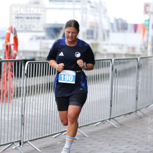 16.08.2026 - KN Förde Triathlon 2026 Antke Förster http://msf.ph/oto/9993747 16.08.2026 10:18:21 Laufen  meine-sportfotos.de
