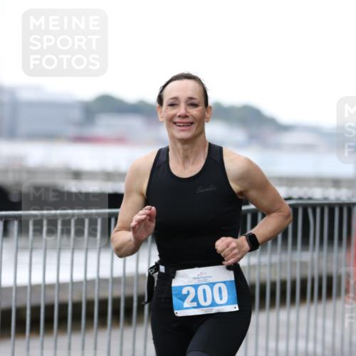 16.08.2026 - KN Förde Triathlon 2026 Antke Förster http://msf.ph/oto/9993759 16.08.2026 10:18:32 Laufen  meine-sportfotos.de