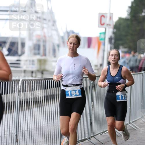 16.08.2026 - KN Förde Triathlon 2026 Antke Förster http://msf.ph/oto/9993787 16.08.2026 10:19:17 Laufen  meine-sportfotos.de