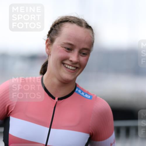 16.08.2026 - KN Förde Triathlon 2026 Antke Förster http://msf.ph/oto/9993808 16.08.2026 10:19:44 Laufen  meine-sportfotos.de