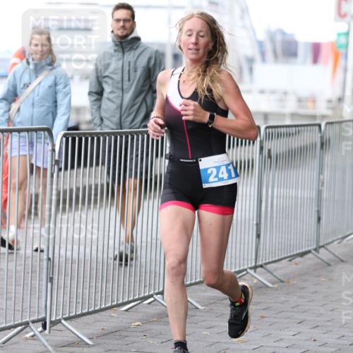 16.08.2026 - KN Förde Triathlon 2026 Antke Förster http://msf.ph/oto/9993823 16.08.2026 10:20:03 Laufen  meine-sportfotos.de