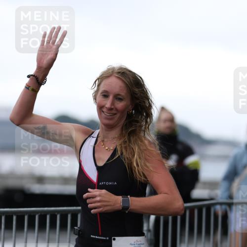 16.08.2026 - KN Förde Triathlon 2026 Antke Förster http://msf.ph/oto/9993825 16.08.2026 10:20:05 Laufen  meine-sportfotos.de