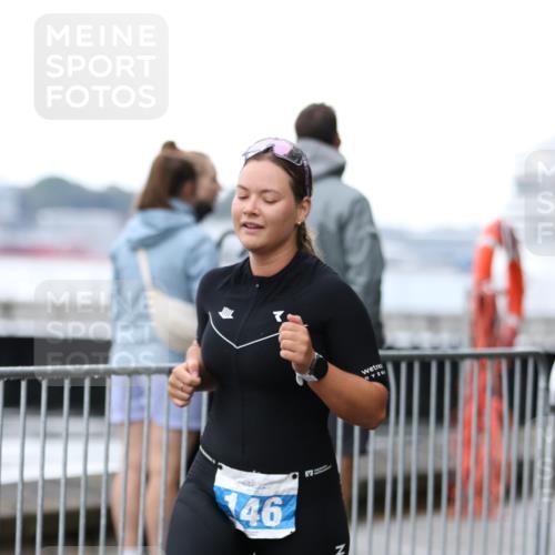 16.08.2026 - KN Förde Triathlon 2026 Antke Förster http://msf.ph/oto/9993832 16.08.2026 10:20:21 Laufen  meine-sportfotos.de