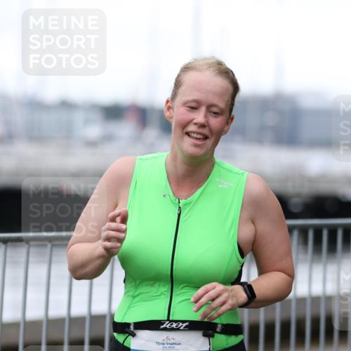 16.08.2026 - KN Förde Triathlon 2026 Antke Förster http://msf.ph/oto/9993910 16.08.2026 10:21:44 Laufen  meine-sportfotos.de