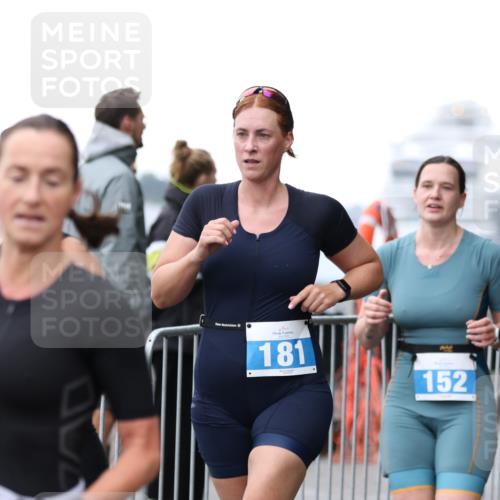 16.08.2026 - KN Förde Triathlon 2026 Antke Förster http://msf.ph/oto/9993923 16.08.2026 10:21:54 Laufen  meine-sportfotos.de
