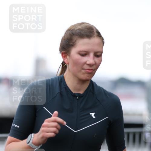 16.08.2026 - KN Förde Triathlon 2026 Antke Förster http://msf.ph/oto/9993933 16.08.2026 10:22:03 Laufen  meine-sportfotos.de