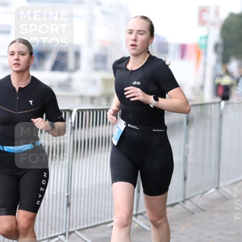 16.08.2026 - KN Förde Triathlon 2026 Antke Förster http://msf.ph/oto/9993981 16.08.2026 10:23:02 Laufen  meine-sportfotos.de