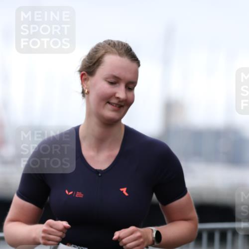 16.08.2026 - KN Förde Triathlon 2026 Antke Förster http://msf.ph/oto/9994017 16.08.2026 10:24:00 Laufen  meine-sportfotos.de