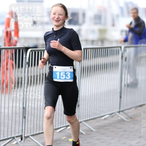 16.08.2026 - KN Förde Triathlon 2026 Antke Förster http://msf.ph/oto/9994042 16.08.2026 10:24:30 Laufen  meine-sportfotos.de