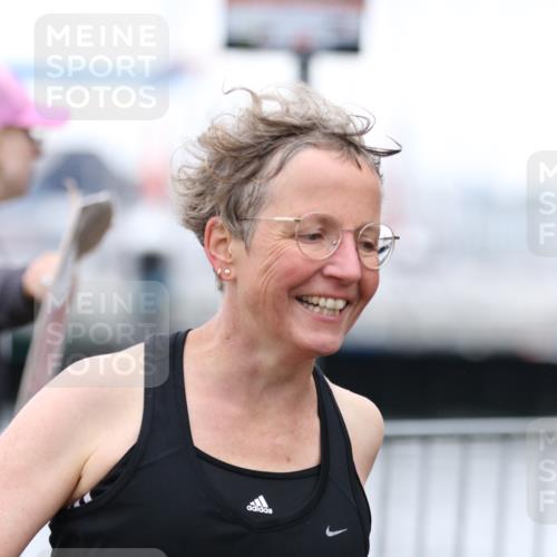 16.08.2026 - KN Förde Triathlon 2026 Antke Förster http://msf.ph/oto/9994072 16.08.2026 10:25:31 Laufen  meine-sportfotos.de