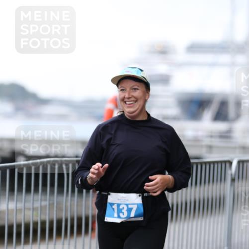 16.08.2026 - KN Förde Triathlon 2026 Antke Förster http://msf.ph/oto/9994080 16.08.2026 10:25:38 Laufen  meine-sportfotos.de