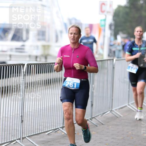 16.08.2026 - KN Förde Triathlon 2026 Antke Förster http://msf.ph/oto/9994096 16.08.2026 10:25:52 Laufen  meine-sportfotos.de