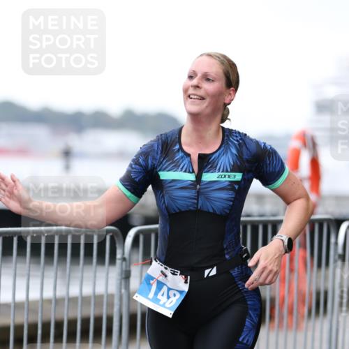 16.08.2026 - KN Förde Triathlon 2026 Antke Förster http://msf.ph/oto/9994101 16.08.2026 10:25:57 Laufen  meine-sportfotos.de