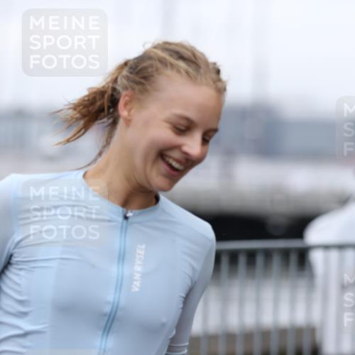 16.08.2026 - KN Förde Triathlon 2026 Antke Förster http://msf.ph/oto/9994123 16.08.2026 10:26:27 Laufen  meine-sportfotos.de