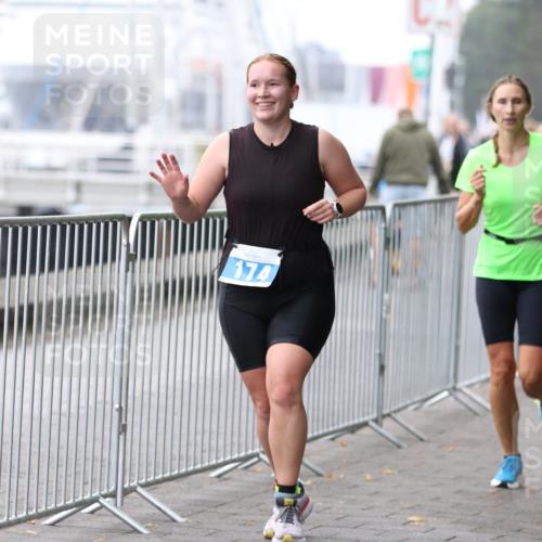 16.08.2026 - KN Förde Triathlon 2026 Antke Förster http://msf.ph/oto/9994167 16.08.2026 10:27:26 Laufen  meine-sportfotos.de