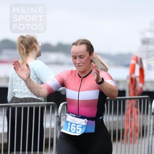 16.08.2026 - KN Förde Triathlon 2026 Antke Förster http://msf.ph/oto/9994267 16.08.2026 10:29:51 Laufen  meine-sportfotos.de