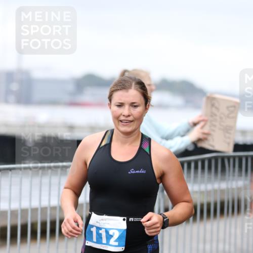 16.08.2026 - KN Förde Triathlon 2026 Antke Förster http://msf.ph/oto/9994274 16.08.2026 10:29:56 Laufen  meine-sportfotos.de