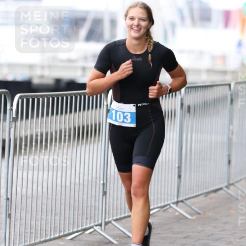 16.08.2026 - KN Förde Triathlon 2026 Antke Förster http://msf.ph/oto/9994276 16.08.2026 10:30:02 Laufen  meine-sportfotos.de
