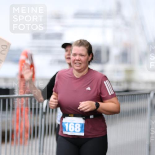 16.08.2026 - KN Förde Triathlon 2026 Antke Förster http://msf.ph/oto/9994284 16.08.2026 10:30:08 Laufen  meine-sportfotos.de