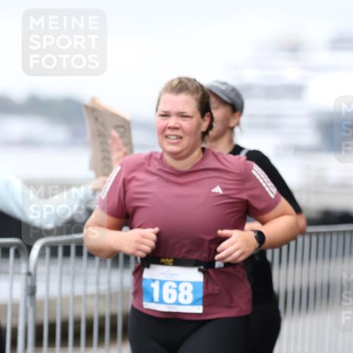 16.08.2026 - KN Förde Triathlon 2026 Antke Förster http://msf.ph/oto/9994285 16.08.2026 10:30:08 Laufen  meine-sportfotos.de