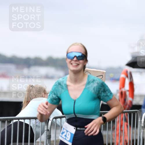 16.08.2026 - KN Förde Triathlon 2026 Antke Förster http://msf.ph/oto/9994307 16.08.2026 10:30:42 Laufen  meine-sportfotos.de