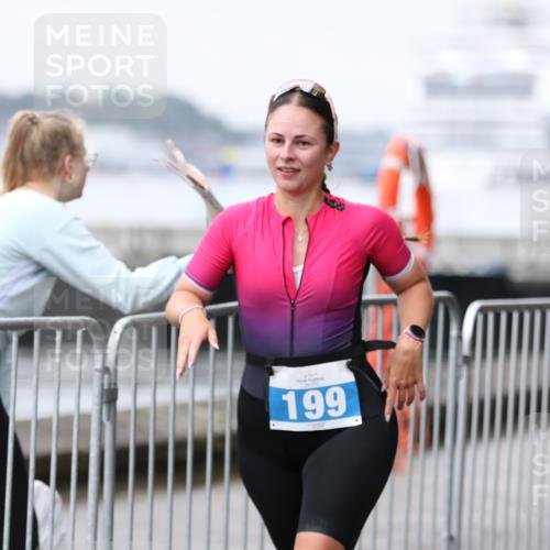 16.08.2026 - KN Förde Triathlon 2026 Antke Förster http://msf.ph/oto/9994325 16.08.2026 10:31:03 Laufen  meine-sportfotos.de