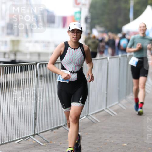 16.08.2026 - KN Förde Triathlon 2026 Antke Förster http://msf.ph/oto/9994345 16.08.2026 10:31:31 Laufen  meine-sportfotos.de