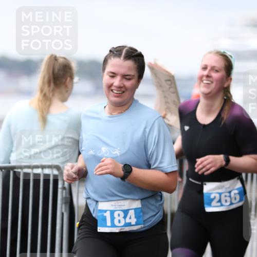 16.08.2026 - KN Förde Triathlon 2026 Antke Förster http://msf.ph/oto/9994383 16.08.2026 10:32:09 Laufen  meine-sportfotos.de
