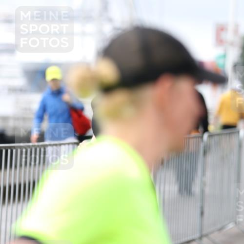 16.08.2026 - KN Förde Triathlon 2026 Antke Förster http://msf.ph/oto/9994414 16.08.2026 10:32:40 Laufen  meine-sportfotos.de