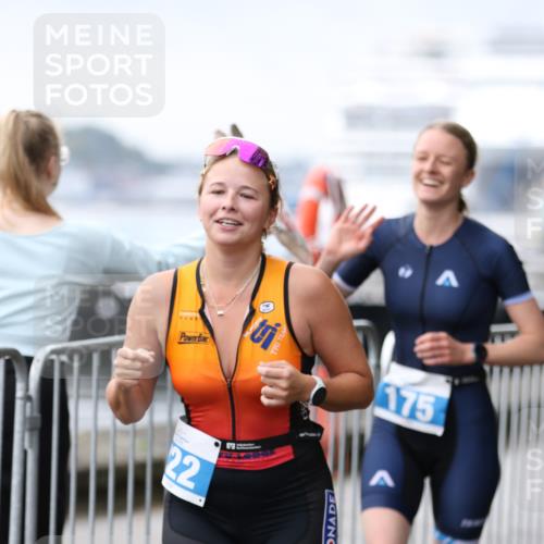 16.08.2026 - KN Förde Triathlon 2026 Antke Förster http://msf.ph/oto/9994429 16.08.2026 10:33:01 Laufen  meine-sportfotos.de